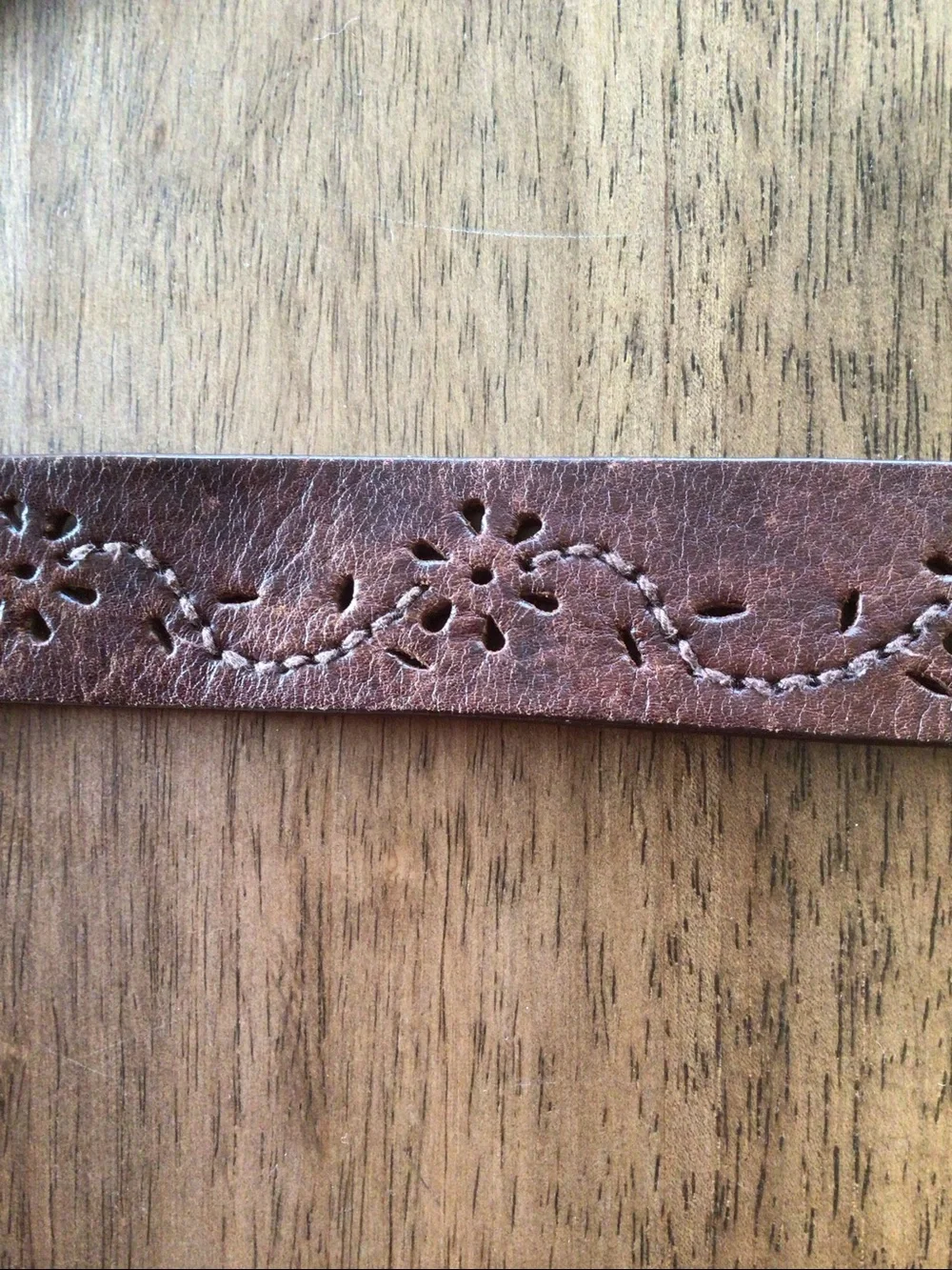 Brown Floral Embossed genuine Leather Waist Belt - Sz L/XL 40 inches